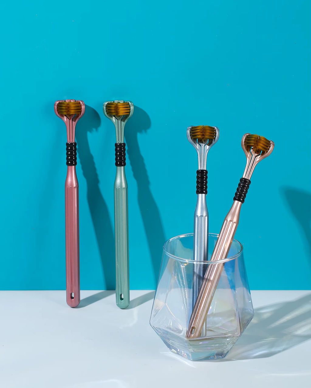 Brosses à Dents 3 tête dans la boîteUltra-Douce de Luxe